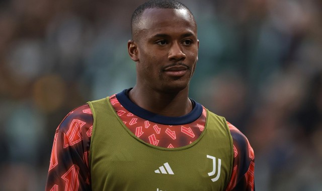 记者：尤文后卫贾洛今天推进与贝西克塔斯谈判，并接受体检